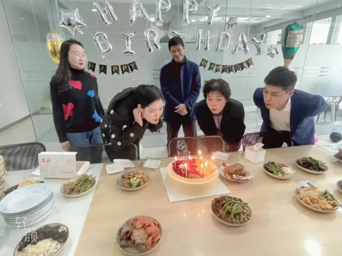 洛太所十二月生日会如期举行